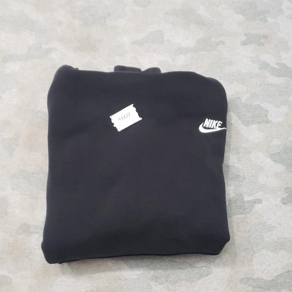 Nike Sweatshirt Men Large Black Pullover Hoodie Embroidered Logo